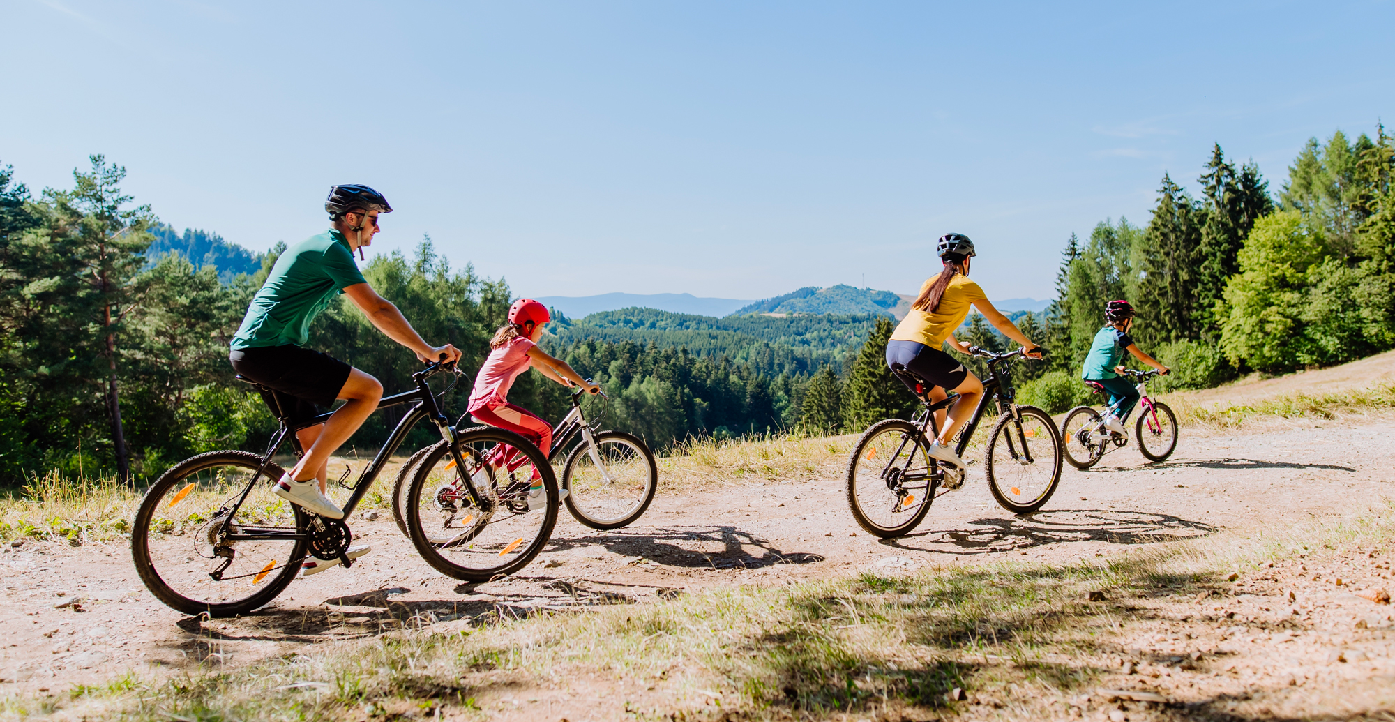 Cestovní pojištění bez starostí: tipy pro cyklisty, horaly a milovníky zvířat Cestovní pojištění bez starostí: tipy pro cyklisty, horaly a milovníky zvířat